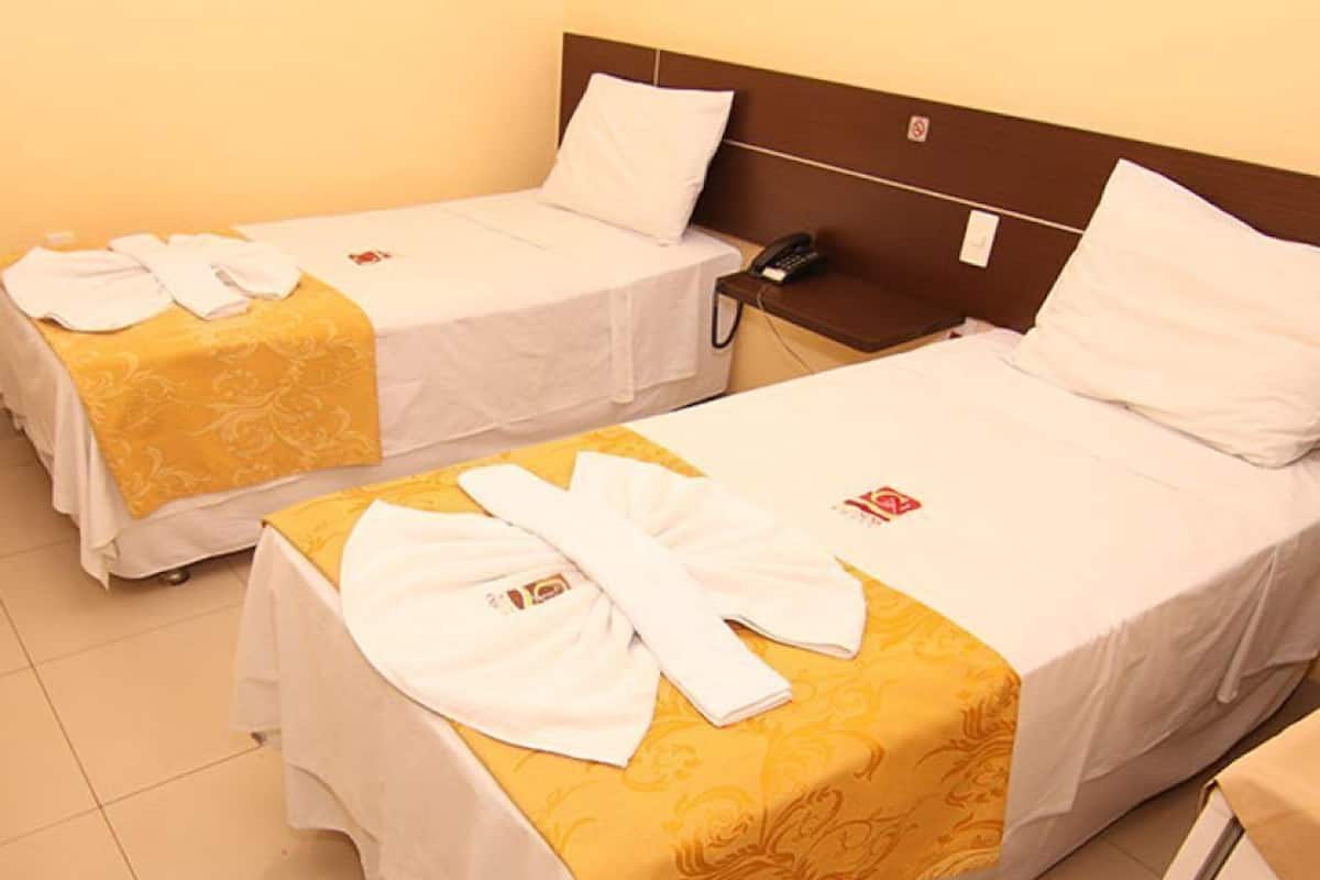 Twin Room | Minibar, free WiFi, bed sheets