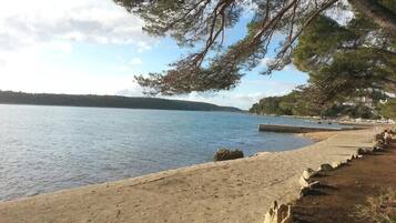 Playa en los alrededores