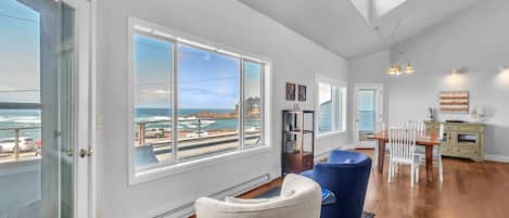 Smart-TV, Kamin, DVD-Player