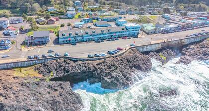Oceanfront Pet Friendly Condo overlooking Depoe Bay, perfect for Whale Watching
