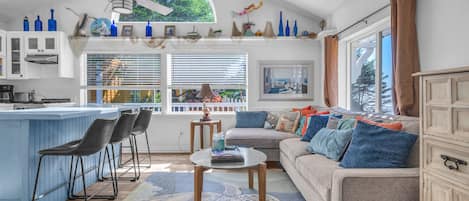 Téléviseur connecté, foyer, lecteur de DVD, chaßne audio