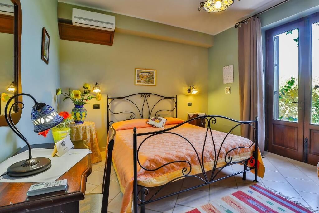 Hypo-allergenic bedding, desk, laptop workspace, soundproofing