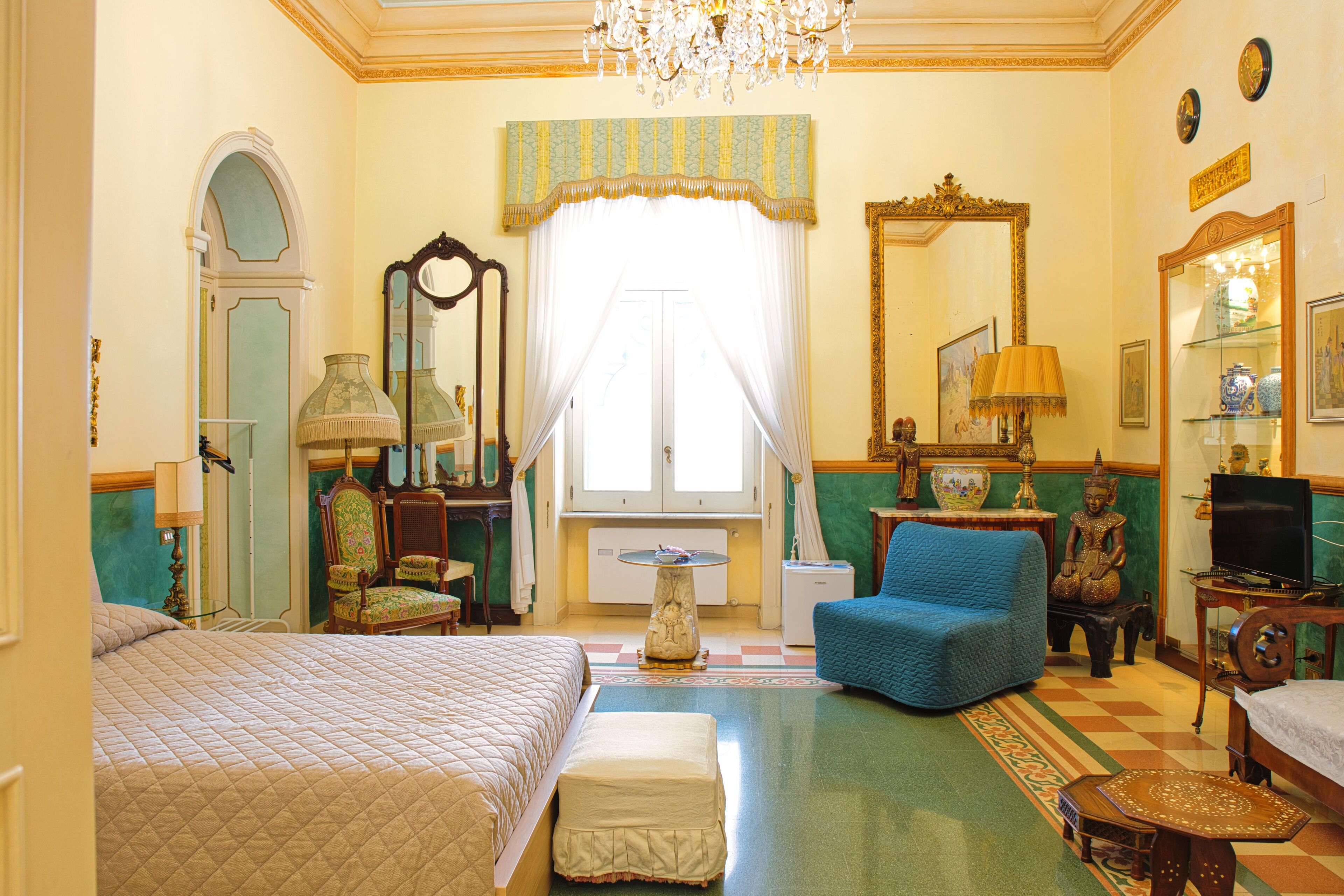 Chambre Triple, salle de bains privée (External)