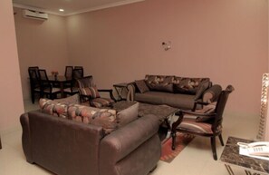 Family Room, 2 Bedrooms | Executive lounge - Melsim Lodge (Lusaka)