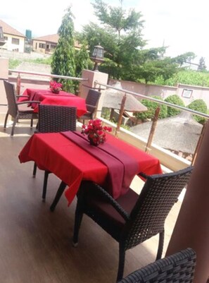 Terrace/patio - Melsim Lodge (Lusaka)