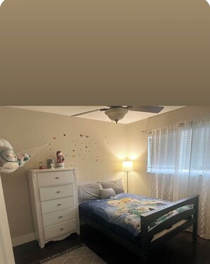 3 chambres, Wi-Fi, draps fournis