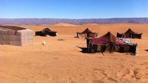 Beach - Bivouac Bader Monika Tamegroute (Tamegroute)