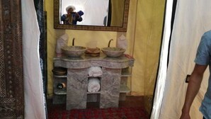 Deluxe Tent - Bivouac Bader Monika Erg Chegaga (M'Hamid El Ghizlane)