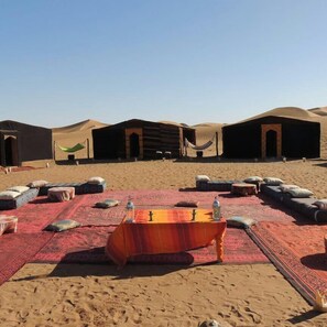 Breakfast area - Bivouac Bader Monika Erg Chegaga (M'Hamid El Ghizlane)