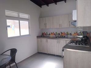 Shared kitchen - The Blue House (Medellín)