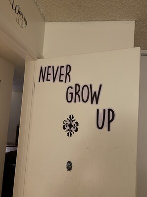 Uklassifisert bilde, 4 av 5, knapp