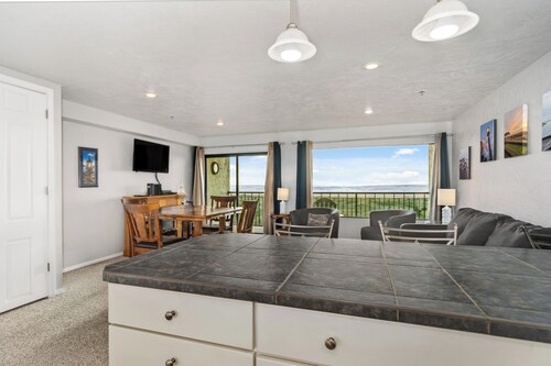 Enjoy the Prom from this beautiful oceanfront condo in the heart of Seaside!