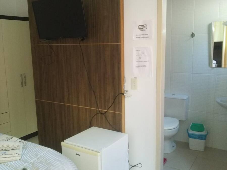 Minibar, camas extra, wifi gratis y ropa de cama