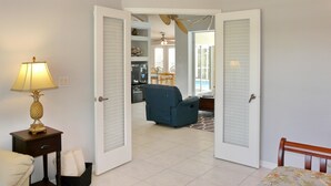 House, Multiple Beds (951 Dolphin Court) | 4 bedrooms, WiFi (free) - 951 Dolphin Court (Marco Island)