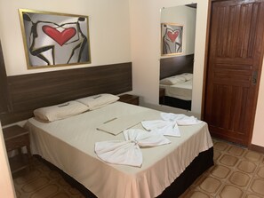 1 غرفة نوم وميني بار وواي فاي مجانًا وملاءات أسرّة