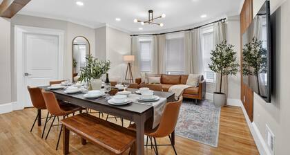 12BR Private Compound Sleeps 35+ Backyard & Parking