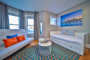 12 chambres, fer et planche à repasser, accès au Wi-Fi (inclus)