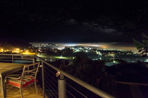 Spacious apartment - Views of Mona, 15 minute drive to Hobart CBD!!!