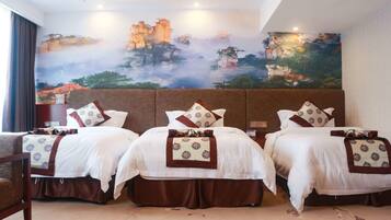 Family Room, 3 Twin Beds, Non Smoking | Bed sheets