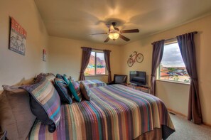 Casa de ciudad Premier | Tabla de planchar con plancha, wifi gratis y ropa de cama