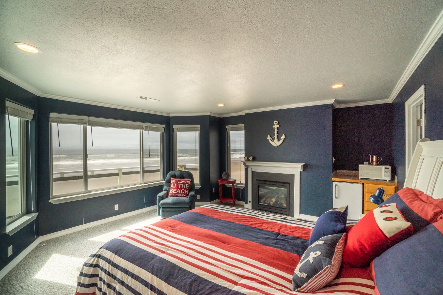 3 habitaciones, wifi gratis y ropa de cama 