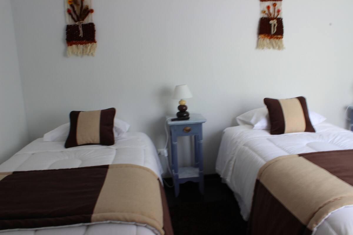 Ropa de cama de alta calidad y wifi gratis