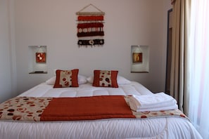 Ropa de cama de alta calidad y wifi gratis