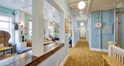 HI San Francisco Downtown Hostel