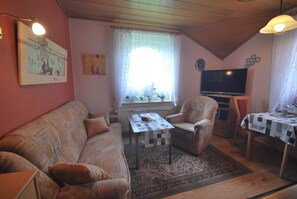 Unclassified image, 4 of 22, button