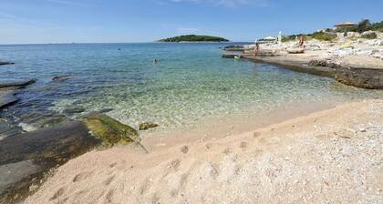 Olive Tree Apartment Rogoznica