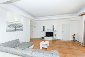 Villa | Living room