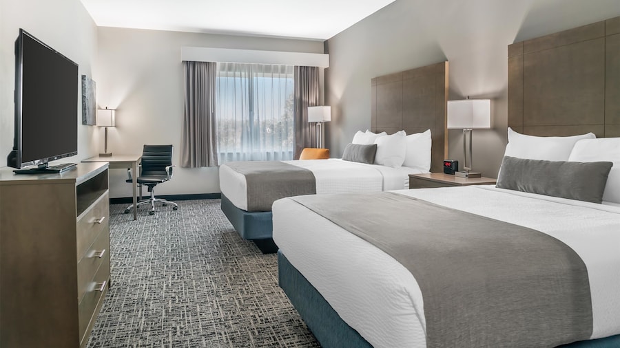 Best Western Plus Wayland Hotel