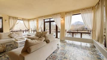 Cabin, Mountain View (Superior Chalet) | Living area | Flat-screen TV