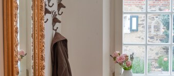 Ahrtal Ferienhaus Landskrone - charming half-timbered house on the red wine hiking trail