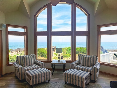 Oceanfront, Heated Pool, Elevator, Book today!