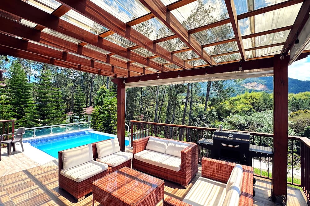 Vista del Campo Country Club & Villas
