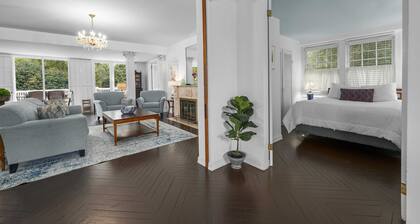 Tämä Villa Gearhartissa on kauniit sisätilat ja upea sijainti!