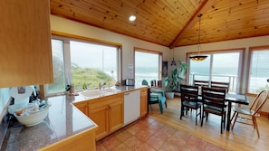Oven, stovetop, dishwasher, coffee/tea maker - Spacious Dog-Friendly Home, Ocean Views (Gleneden Beach)