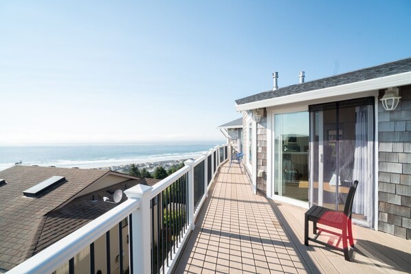 Property grounds - Perched high above Rockaway Beach this home has amazing views of the coast! (Rockaway Beach)