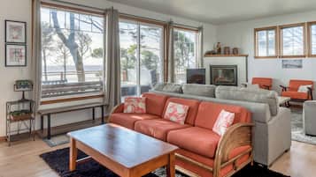 Smart TV, reproductor de DVD, estéreo