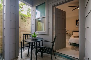 Terrace/patio - EaDo Signature (Houston)