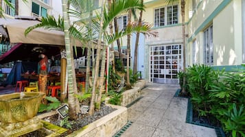 Entrada de la propiedad