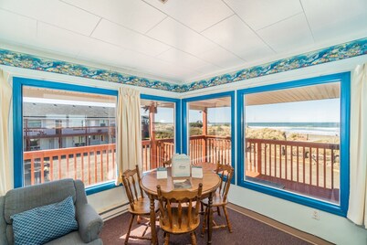 Experience Affordable Pet Friendly Oceanfront Lodging with Amazing Views
