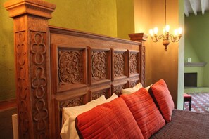 Chambre Majestueuse | Literie de qualité supérieure, coffres-forts dans les chambres