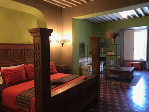 頂級客房 | 高級寢具、客房內保險箱、熨斗/熨衣板、免費無線上網