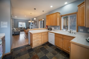 Fridge, microwave, oven, stovetop - Stay 2 blocks from the beach in this 4 bedroom moments from downtown Seaside! (Seaside)