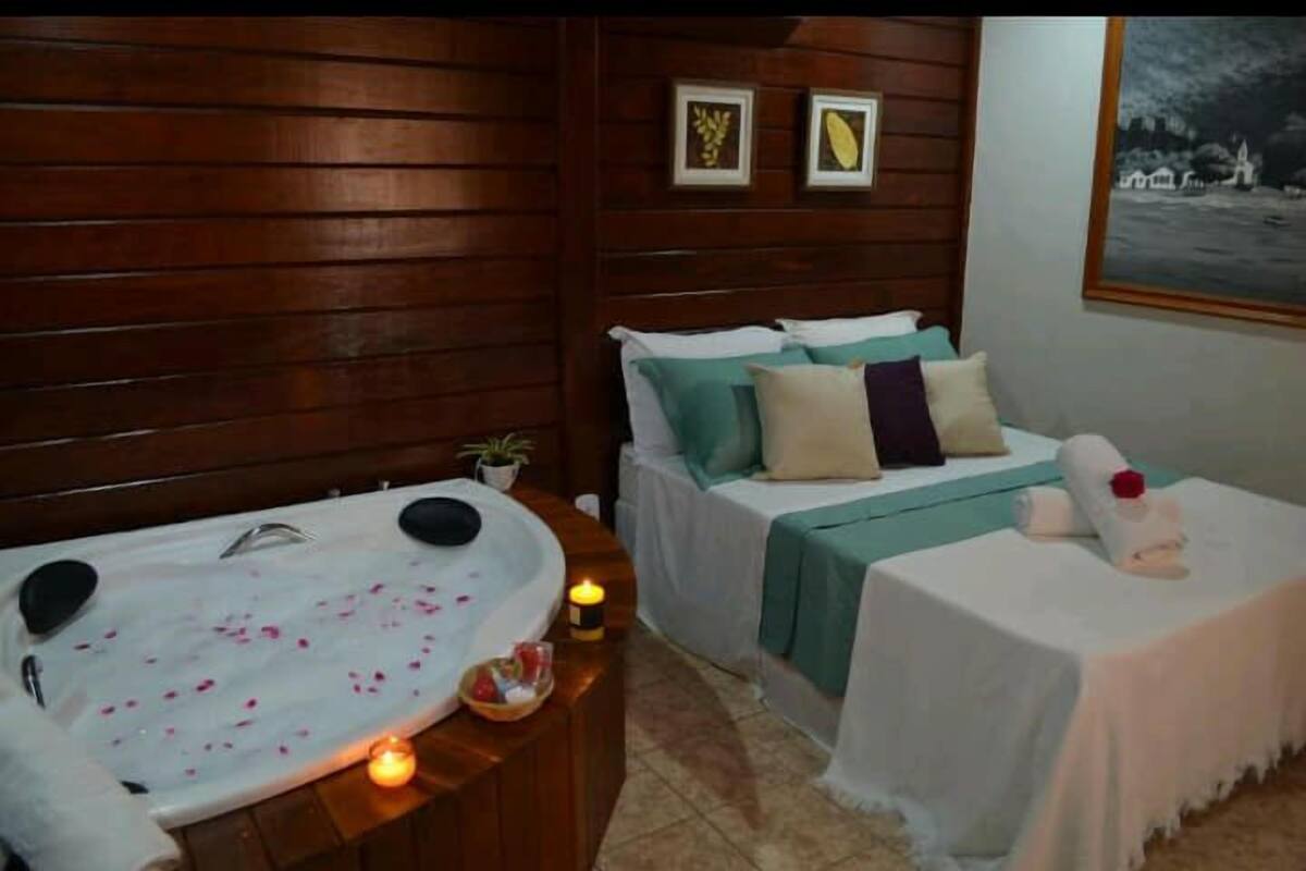 1 bedroom, minibar, free WiFi, bed sheets