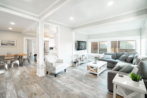 Fernseher, DVD-Player