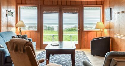 Beachfront Pet Friendly Home in Waldport, Ocean Views, Lovely Yard