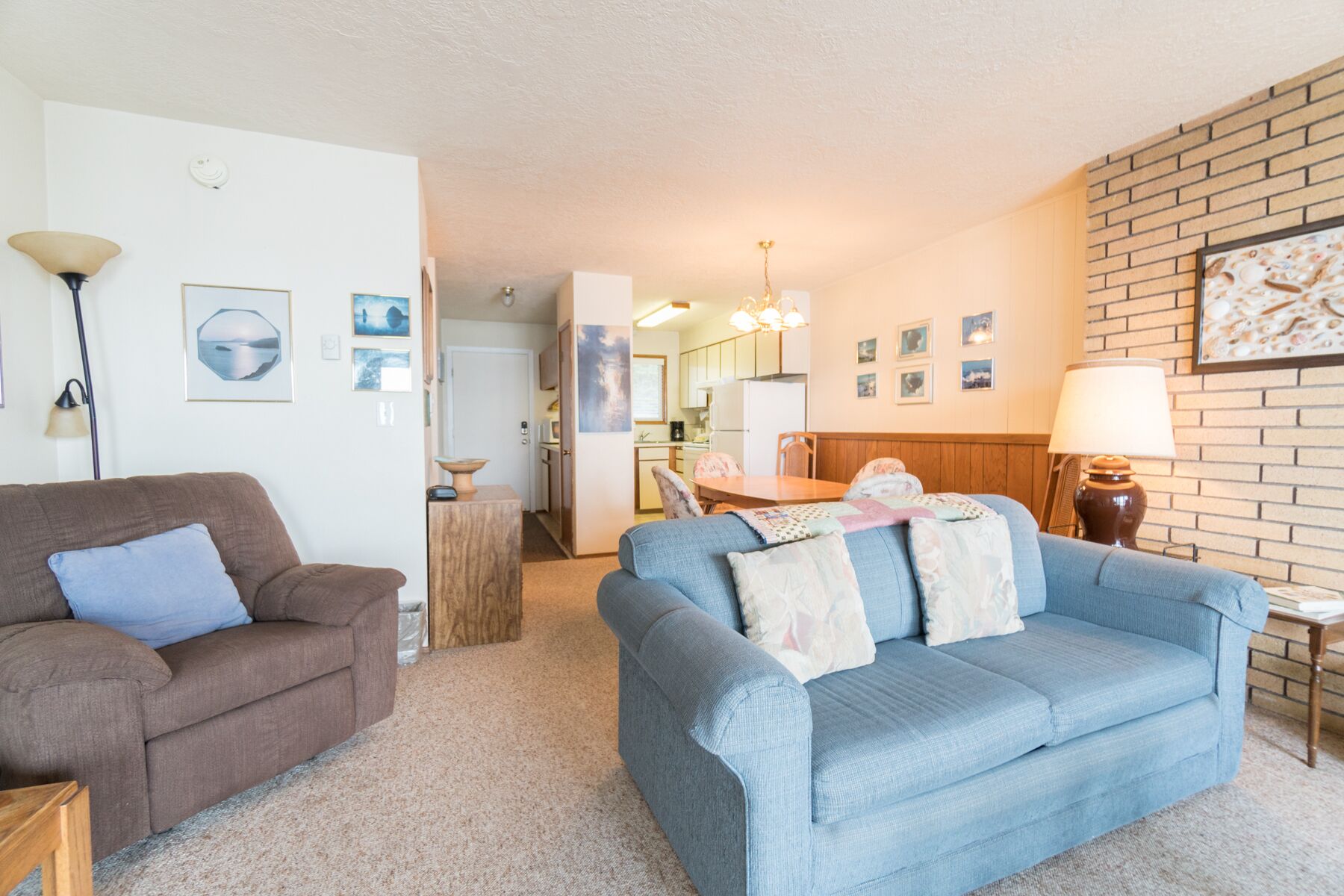 TV, fireplace, DVD player